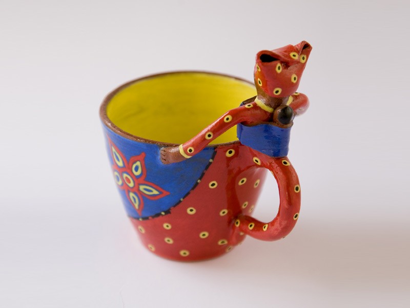 1 Lady Cup with Handle 1 Lady Cup with Handle