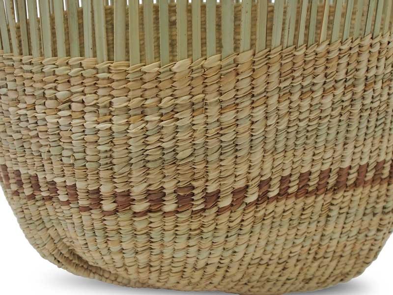 Tassel Basket_Natural_Medium_Focus Tassel Basket_Natural_Medium_Focus