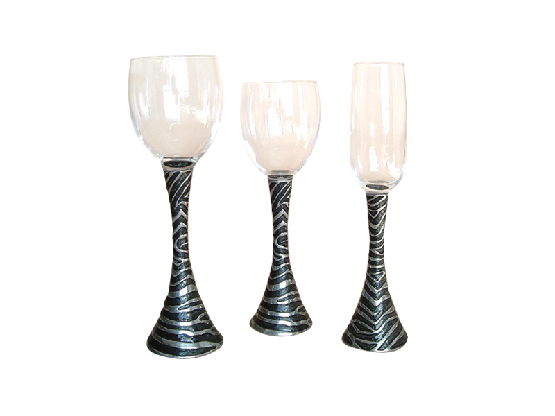 Large Red Wine Glass Round Base